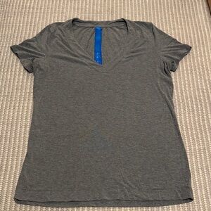 Kit and Ace Women's Charcoal V-Neck Short Sleeve Tee